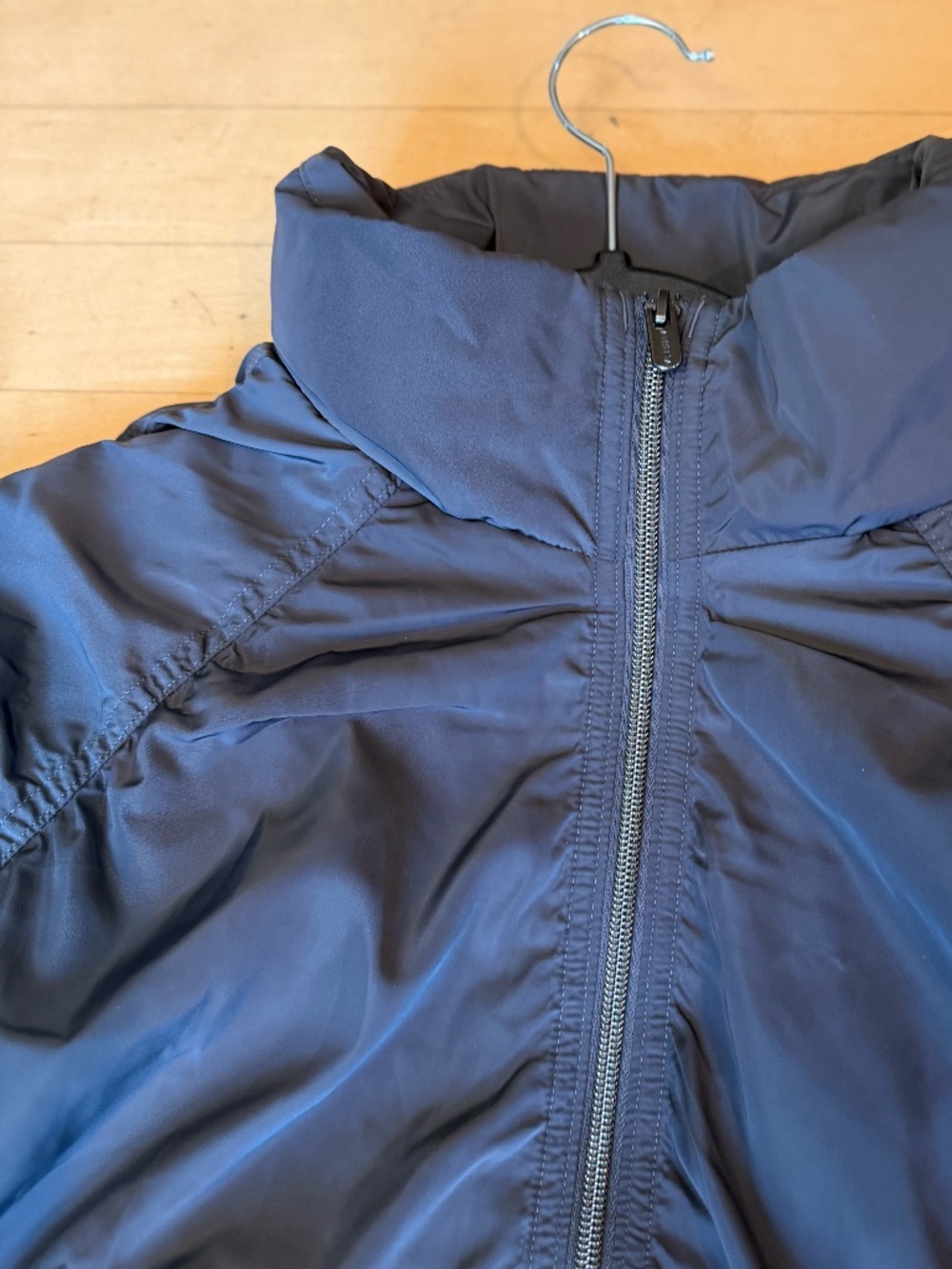 Athleta JetSet Bomber jacket, M, CB2686 - Picture 9 of 10